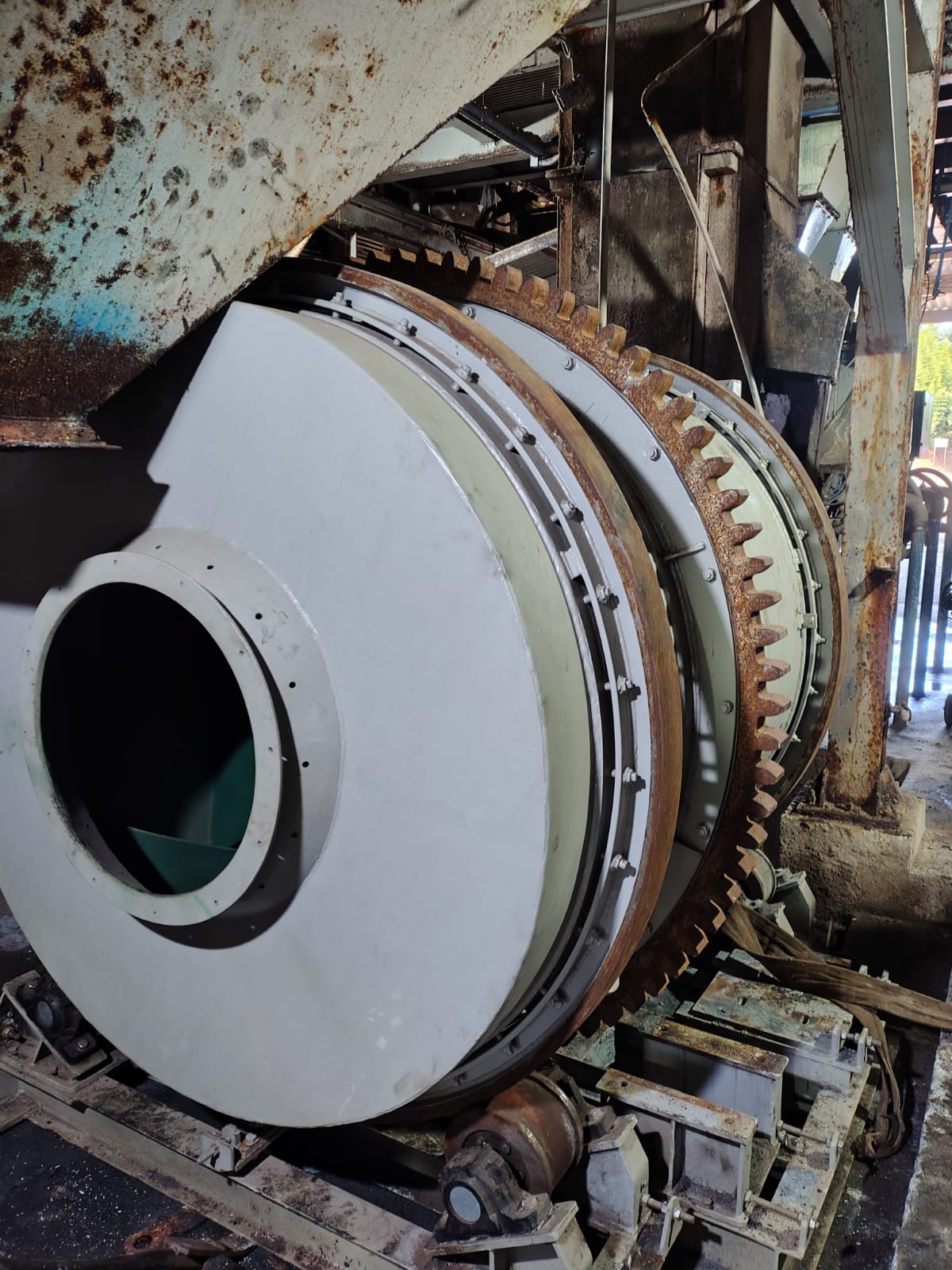 Manutenção em ventilador industrial