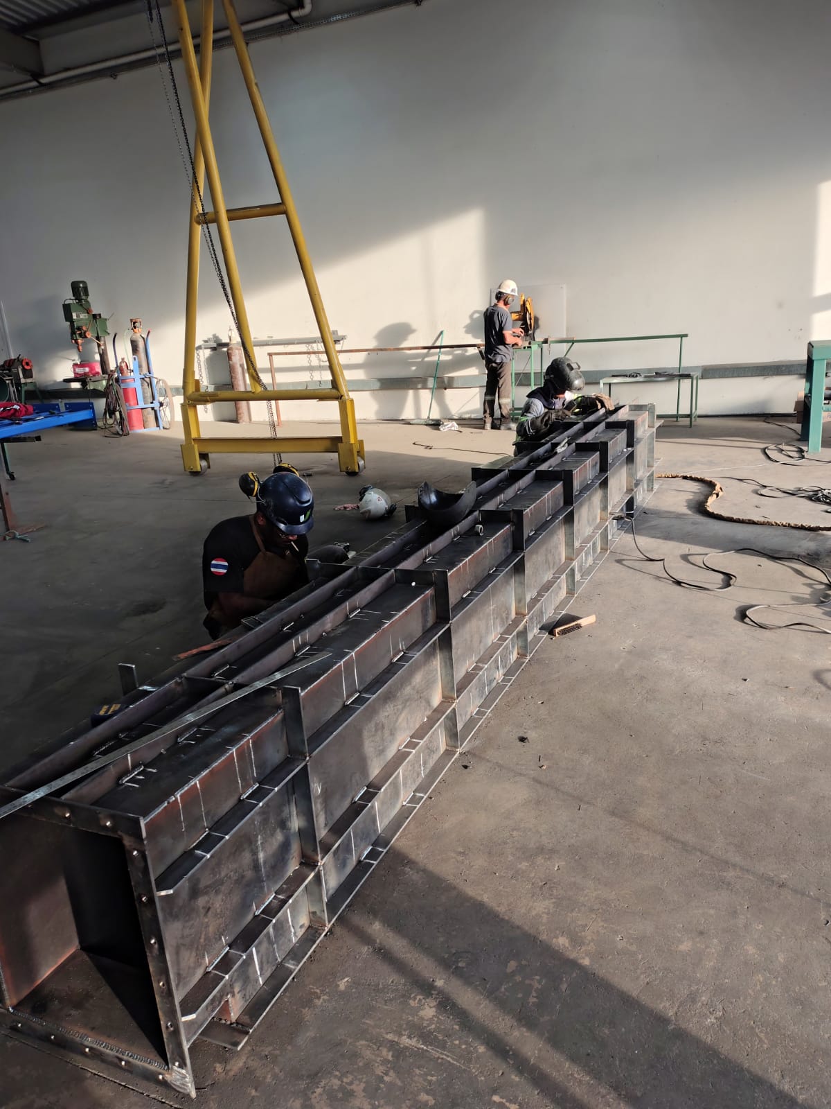 Caldeiraria em montagem